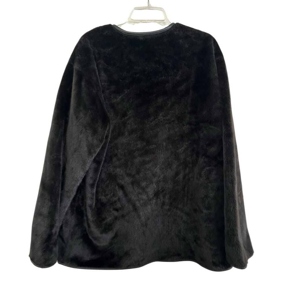 Universal Thread Women's Faux Fur Black Coat Size XL - Picture 5 of 9